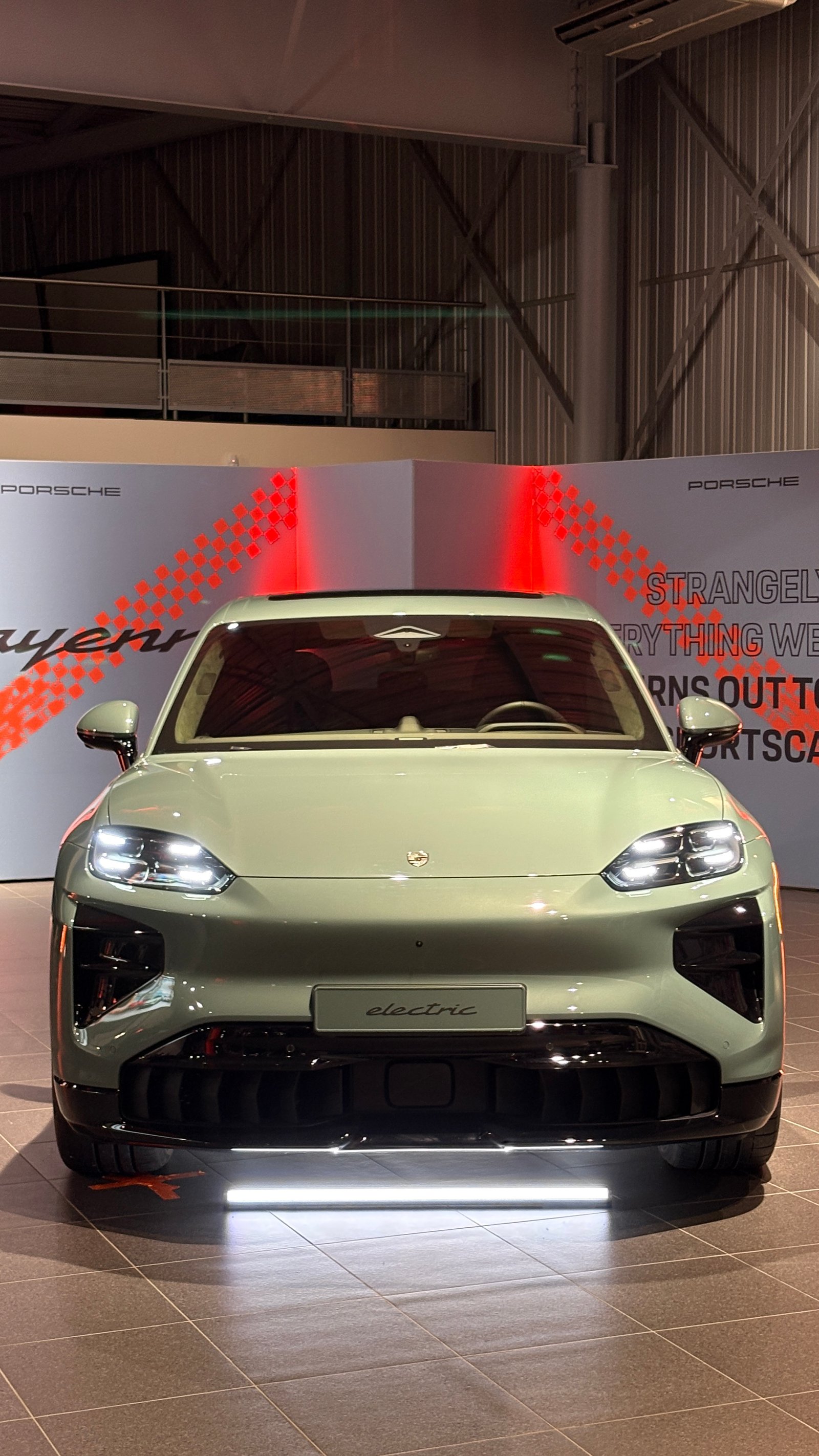Collaboration Porsche France — Cayenne Électrique